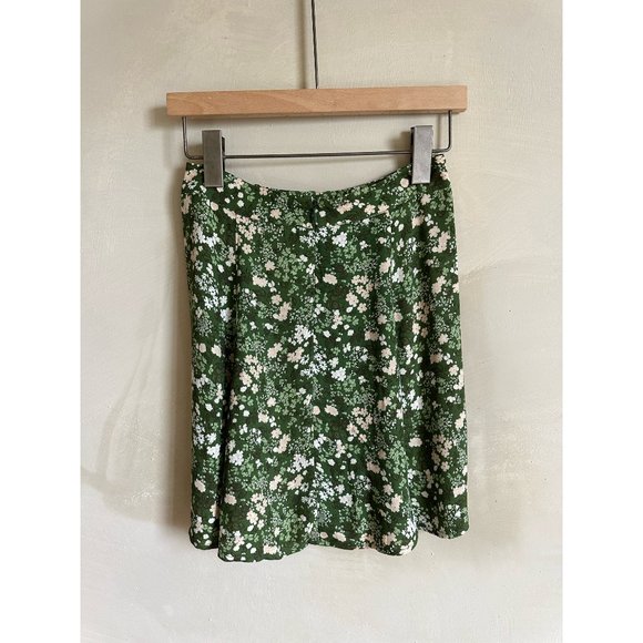Reformation Green and White Floral Mini Skirt SZ 0 - Picture 2 of 2
